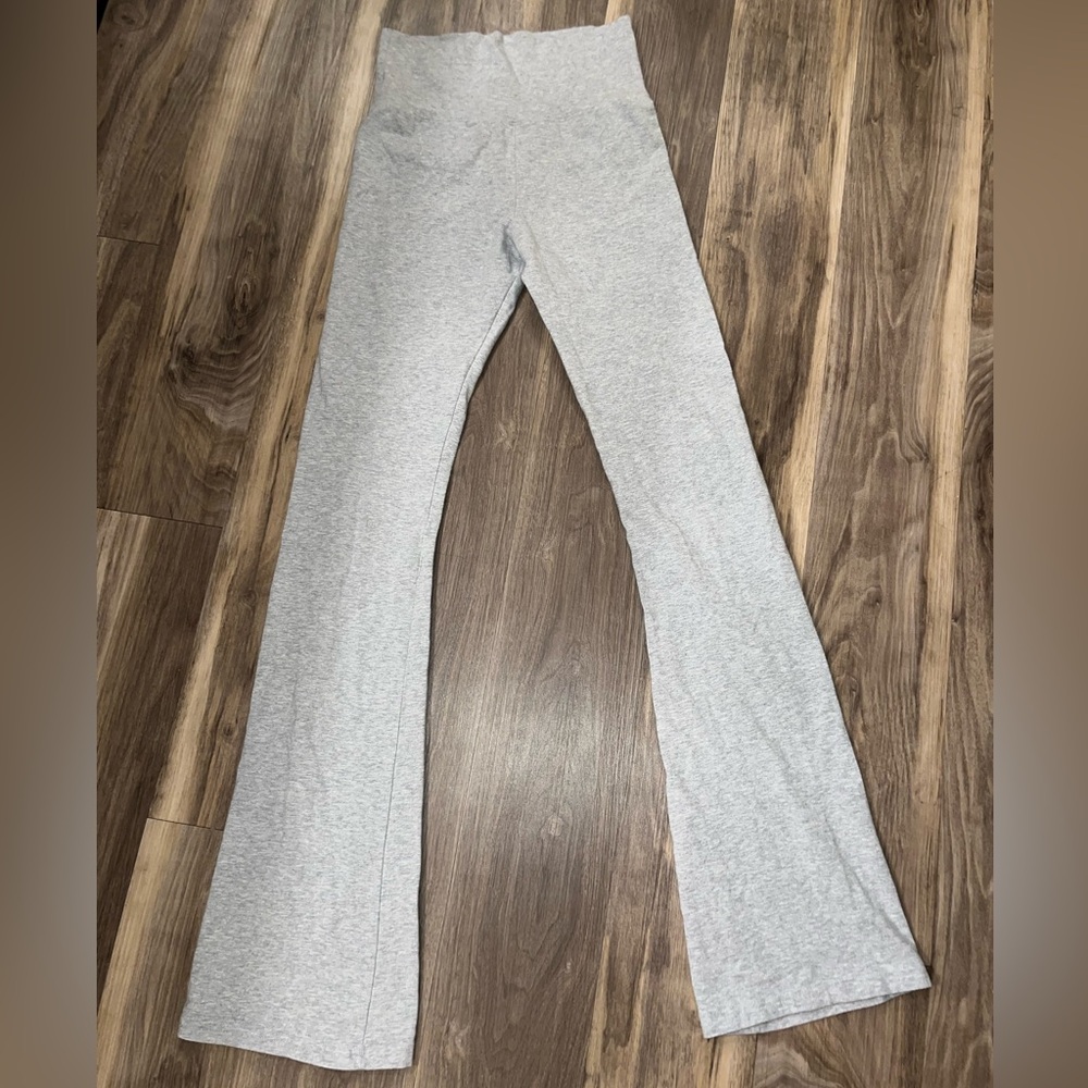 Brandy Melville Gray pants